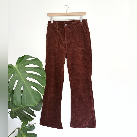 Dex Pants - Dex High Rise Corduroy Flare Chocolate 70’s Style - Size 29